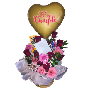 Arreglo floral con globo y chocolate